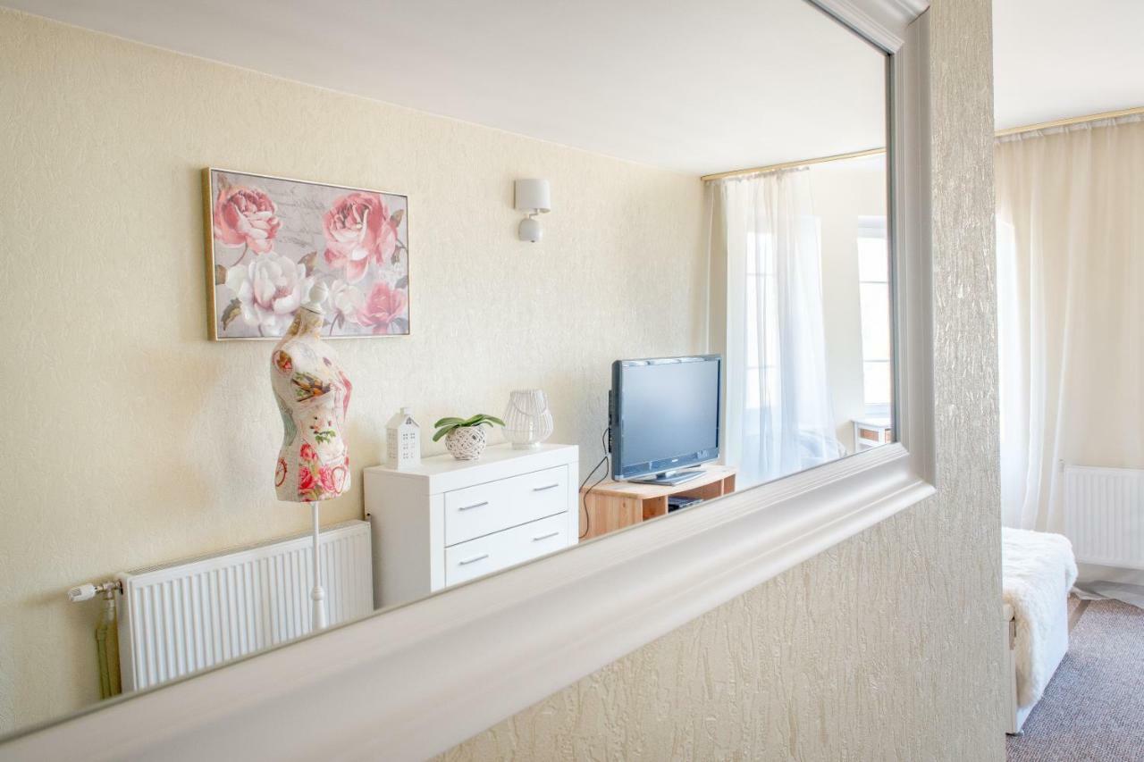Karle Hotel Vitrupe エクステリア 写真